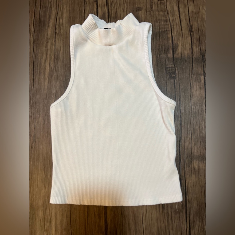 Shen Ribbed Mock Neck Top